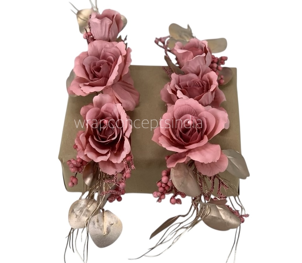 Strawberry Roses Ready Bunch