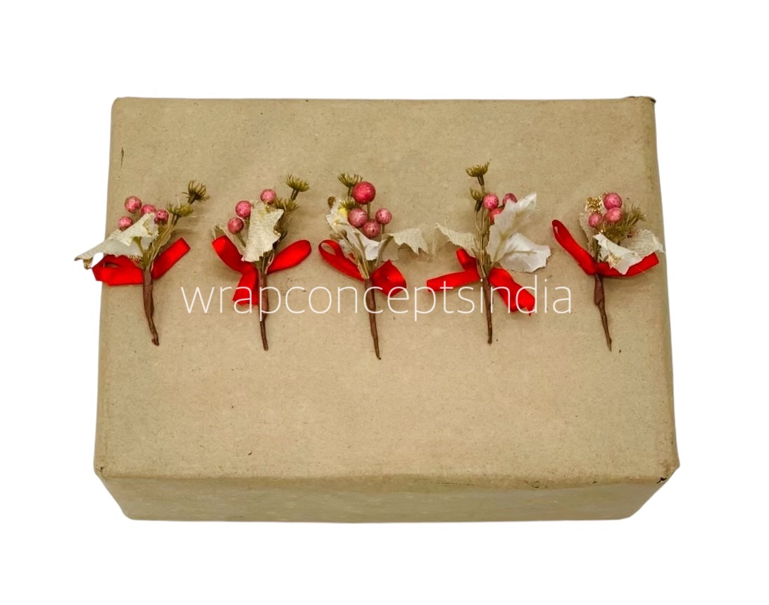 Pink & Red Holly Stick Bunch
