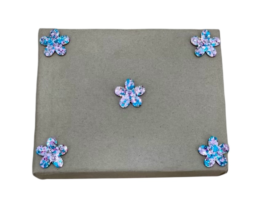 Iridiscent Flower Accessory