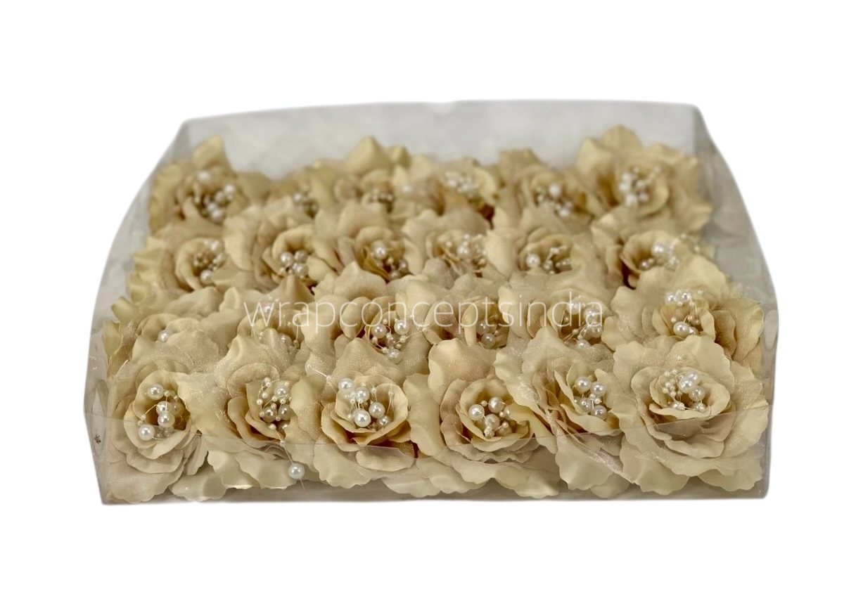 Champagne Rose With Pearls Center