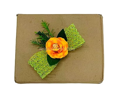 Rose Ready Bunch with Stretch Ribbon