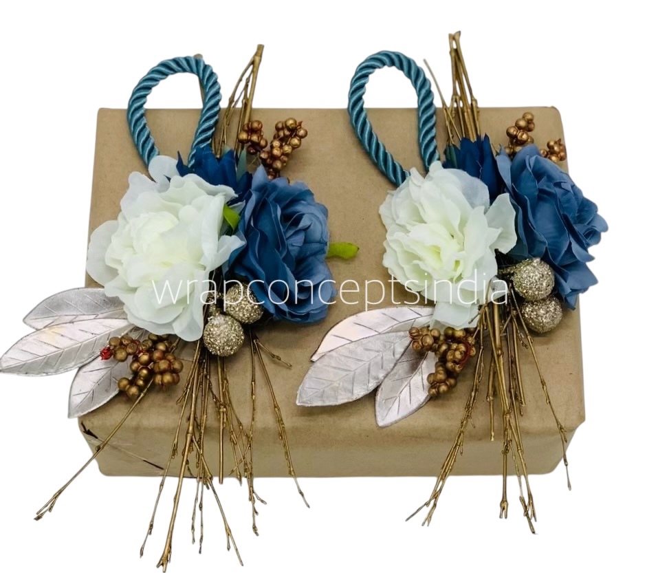 Steel & White Rose Ready Bunch