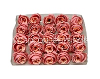 Peach with Cream Rose Buds