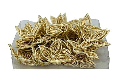 Flower in Pearl & gold beads (9 strings)