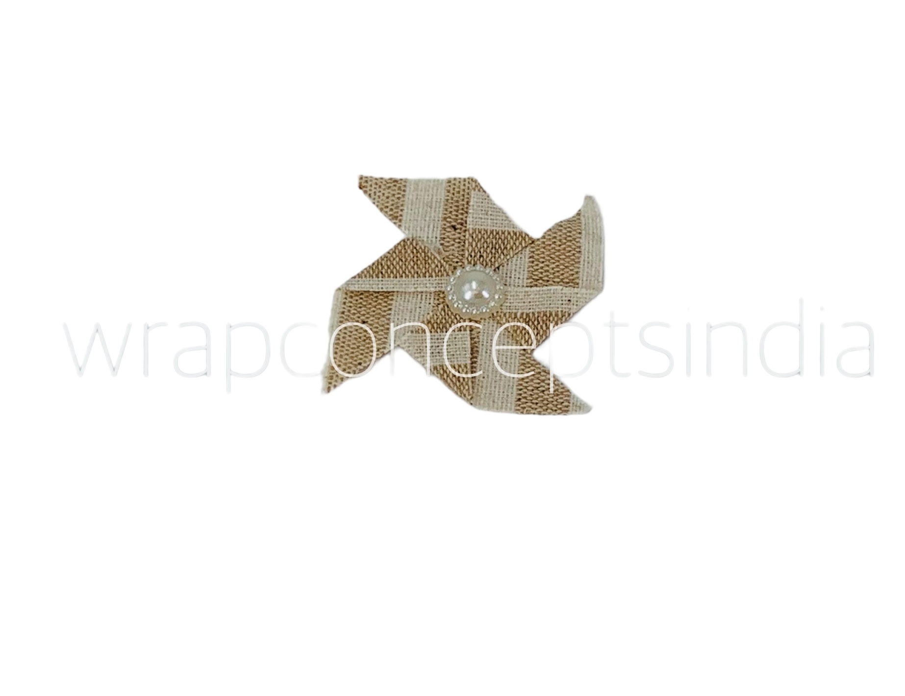 Fan shaped flower with Pearl - Beige & White