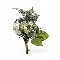 Garden Rose Bunch with Frosty ferns