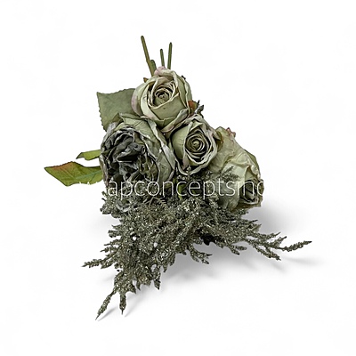 Garden Rose Bunch with Frosty ferns