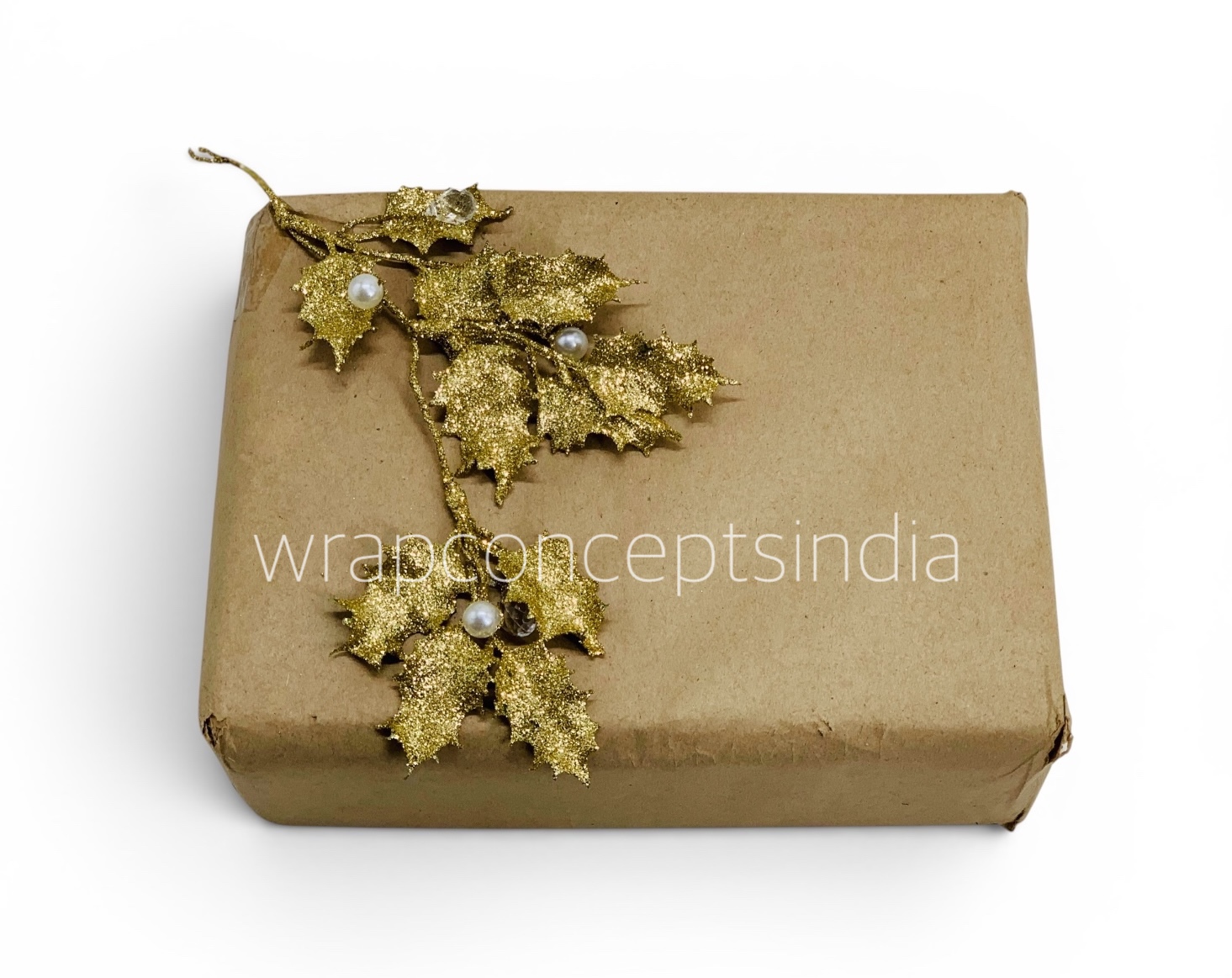 Pearl Holly Embellishment – Gold/Champagne
