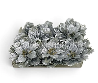 Festive Layered Bloom – Silver
