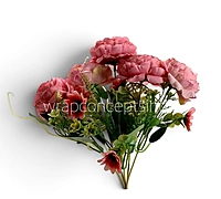 Ornate Peony & Daisy Bunch