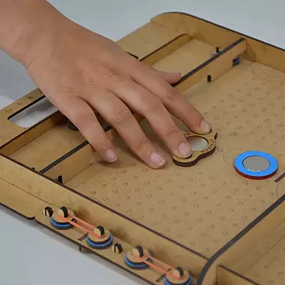 Polar Puck Magnetic Hockey