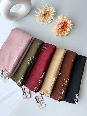 Premium Malaysian Heavy Cotton With Full Crystal Stone Hijab