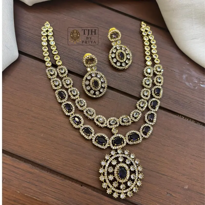 Premium quality Victorian necklace with stunning lavender stone - MN004