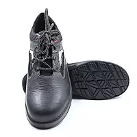 Perf RAZOR X | Steel Toe | Apollo Grain Leather | PU sole | Double Density | Low Ankle | Safety Shoe