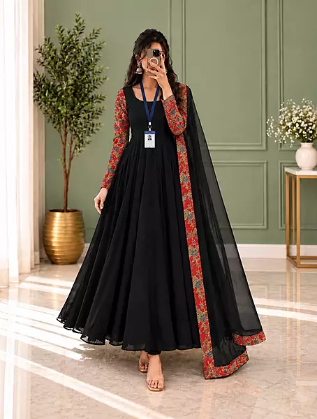 REVATI Jet-Black Maxi Set with printed accents