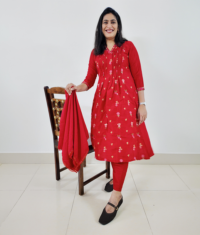 Red Gulnaar Suit Set