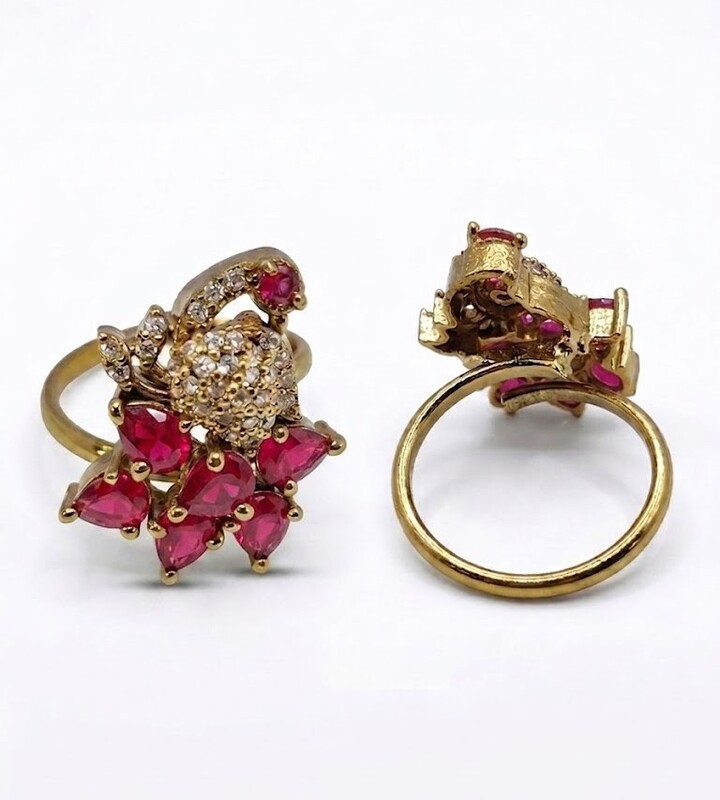 Florium™ Teardrop Cocktail Ring [RGSS-30B]