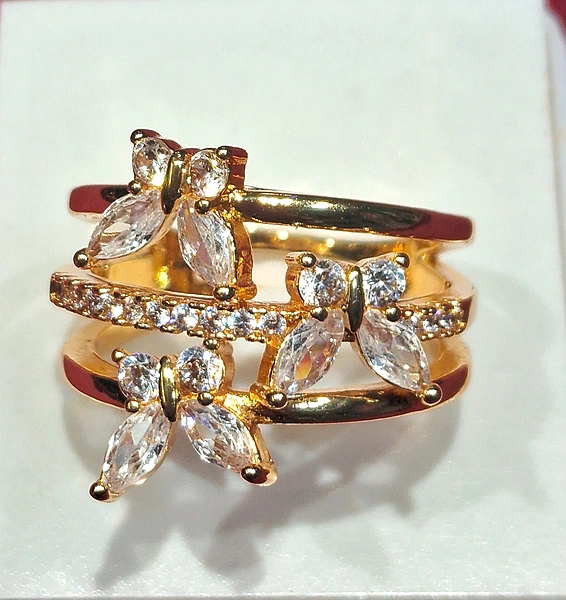 RING Gold Plated