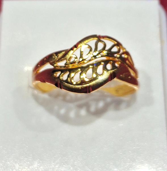 RING Gold Plated