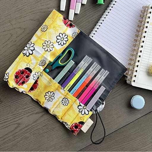 ROLL UP POUCH BEETLES