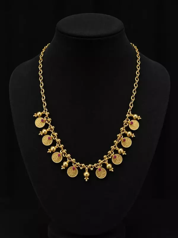 Kaasu Necklace with Ruby Stone