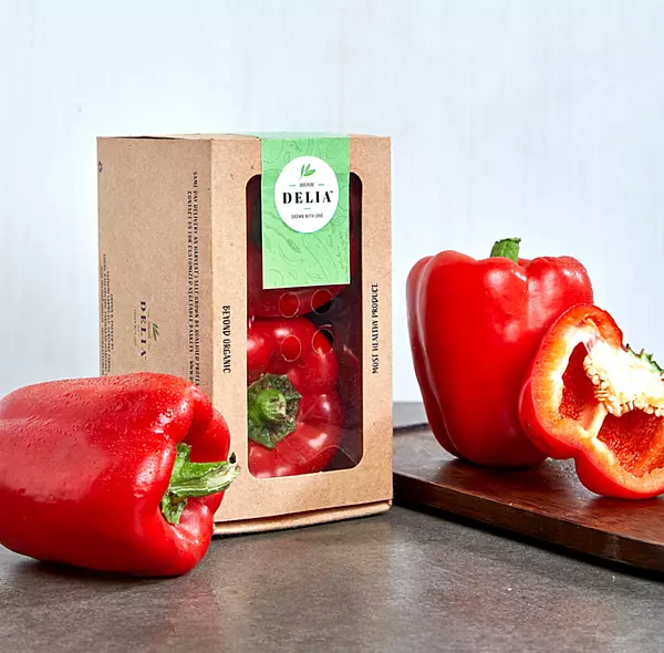 Red Bell Pepper (2 Pieces) - 250-400 Gms