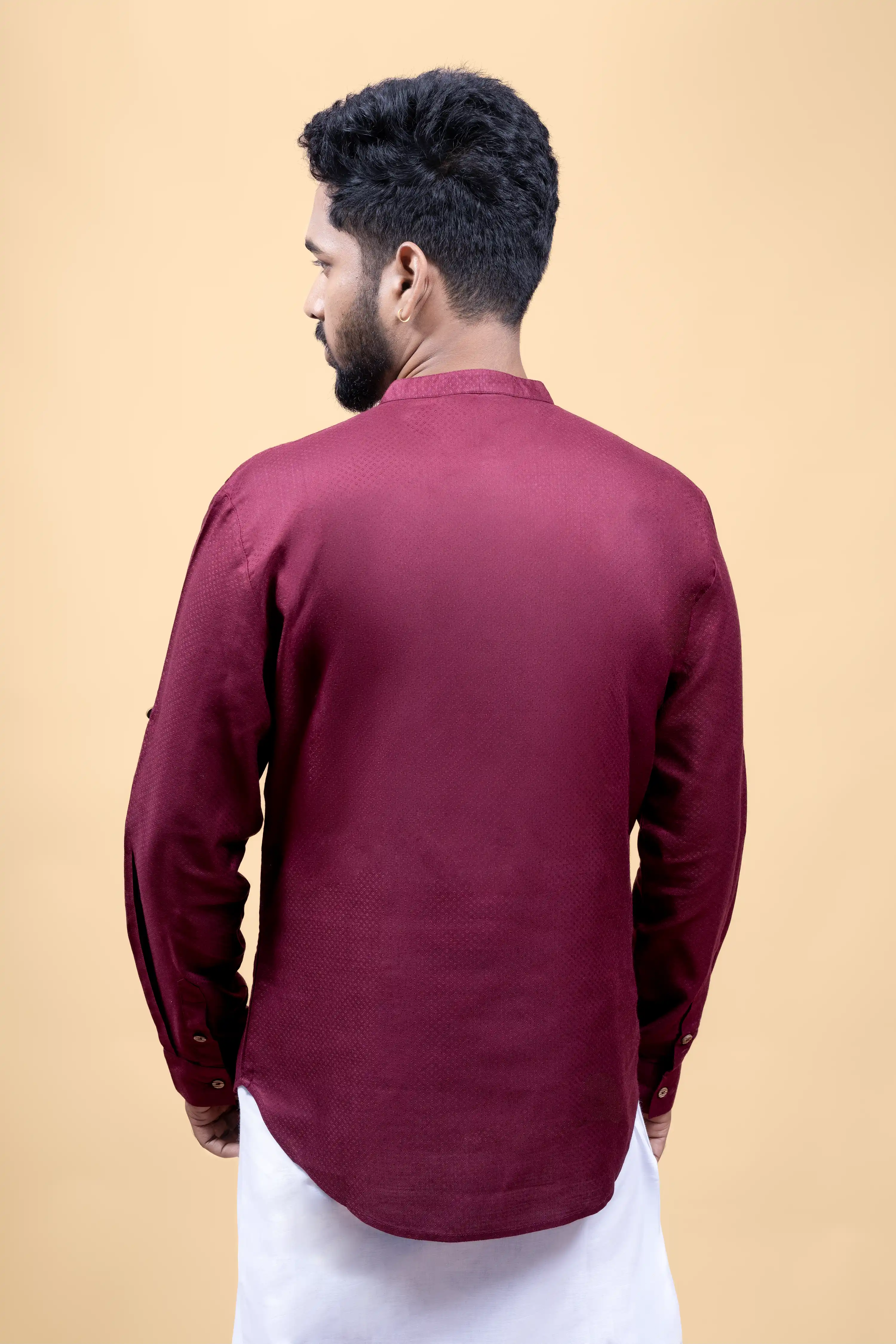 Men's Embroidered Short Kurta