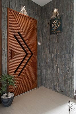 Modern 2D HDHMR Door with Deco Paint in Warm Walnut