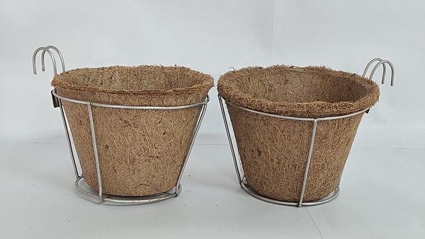 Round Coir Pot with Basket