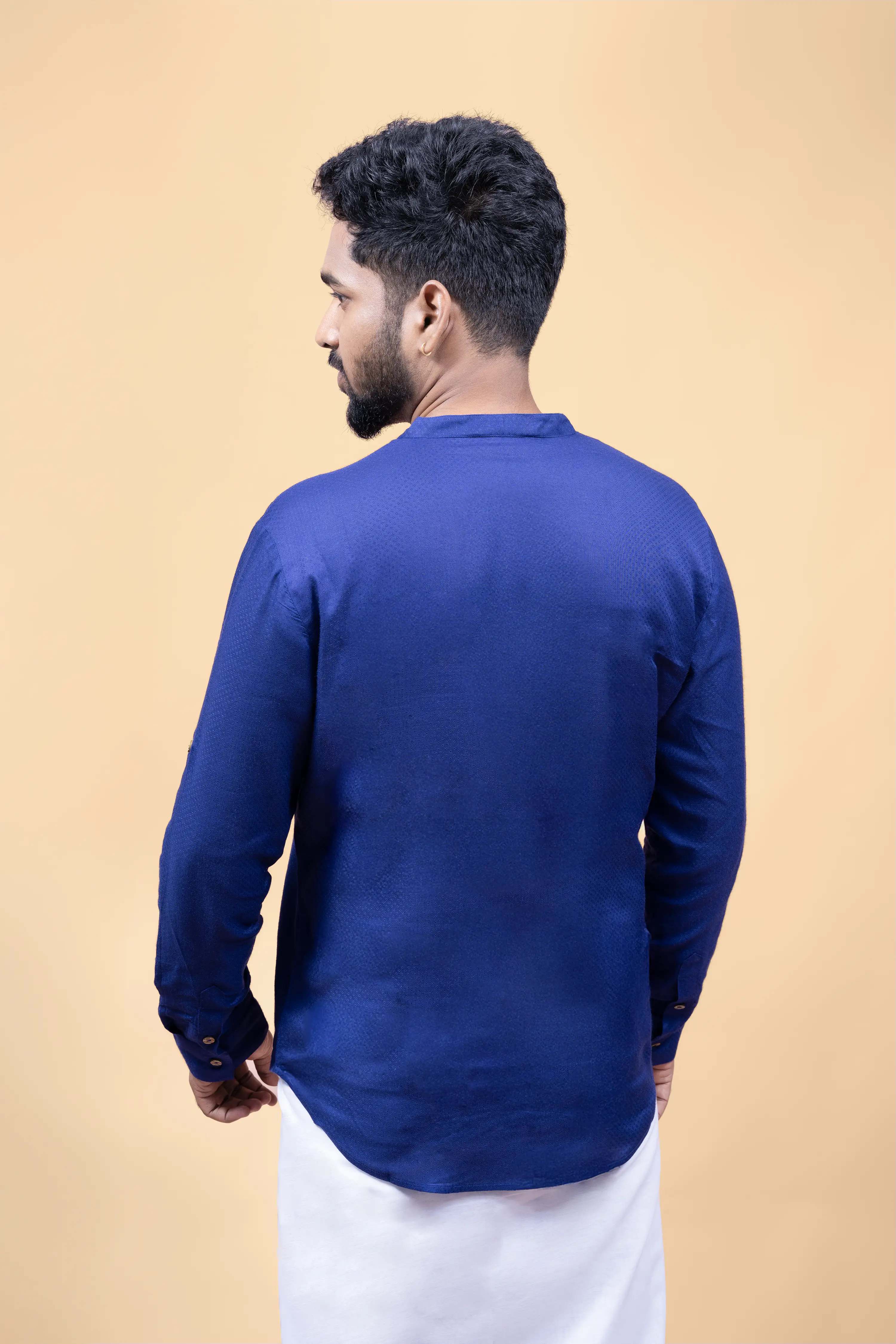 Men's Embroidered Short Kurta