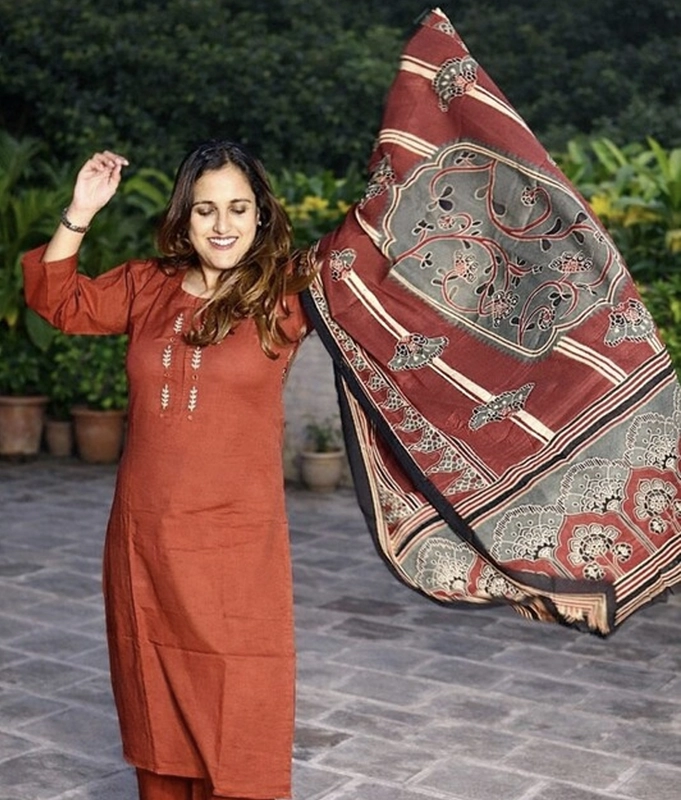 Rust Aura Kurta Set
