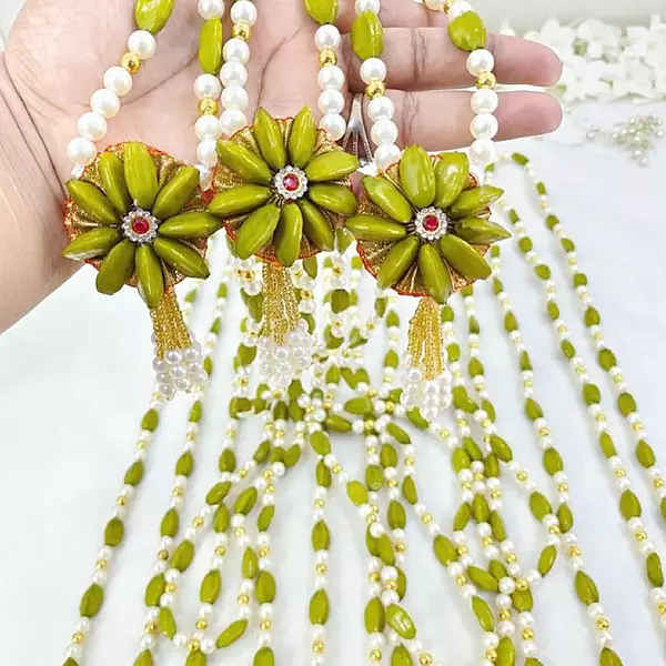 Welcome Barati Swagat Pearl Artificial Elaichi Pendant Mala