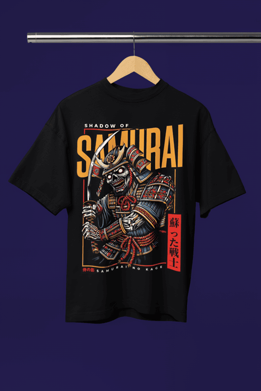 Oversized t-shirt featuring Samurai