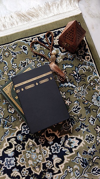 Kaaba Gold-Foiled Notebook