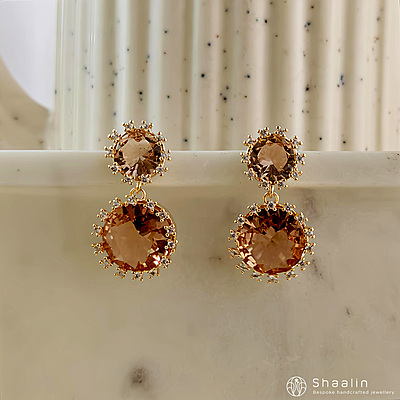 Aurora Glint Crystal-Embedded Drops