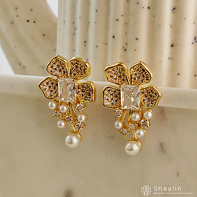 Enchanted Brilliance Diamond Dust Linear Drops