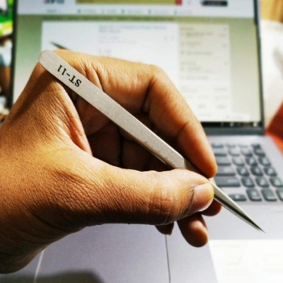 ST-11 Stainless Steel Precision Tweezer for Mobile Phone Repair ST-11 Stainless Steel Precision Tweezer for Mobile Phone Repair