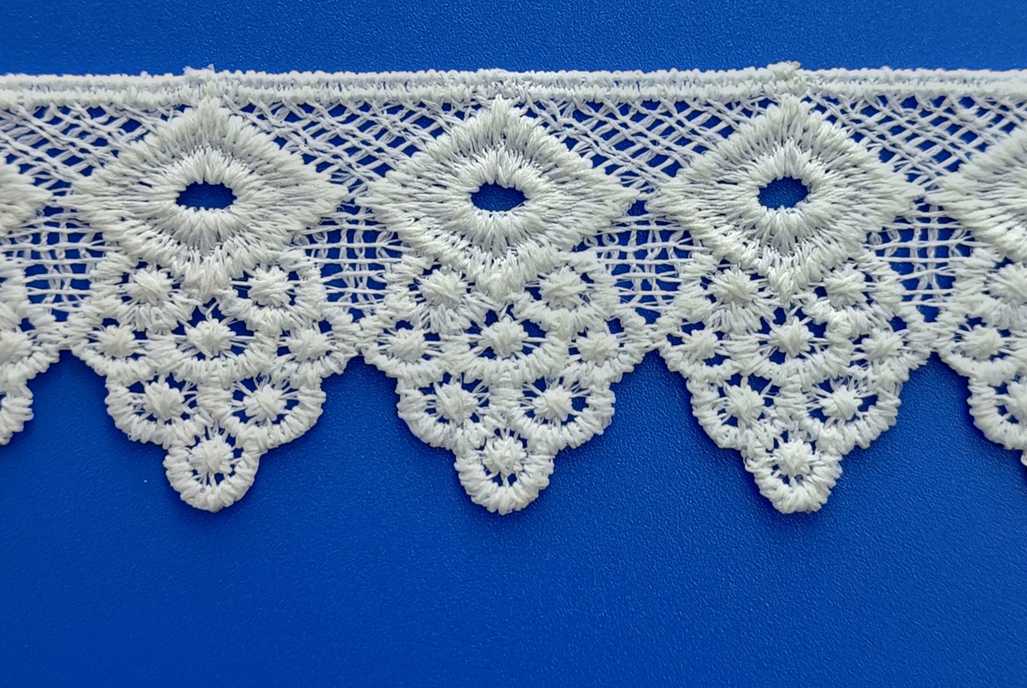 Triangle Garland