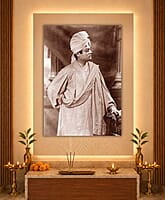 [PP] Swami Vivekananda - London Visit - London (December 1896) - Standing - Ochre turban