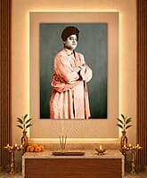 [PP] Swami Vivekananda - Colombo - January 1897 - seated - sideview