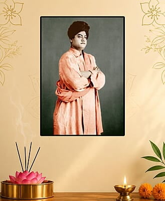 [WL] Swami Vivekananda - Colombo - January 1897 - seated - sideview