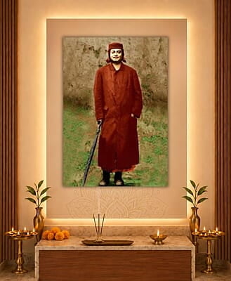 [PP] Swami Vivekananda - Kashmir (1897) - cropped from a group photo