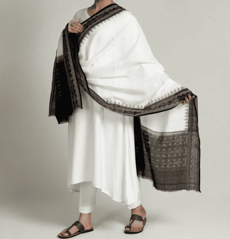 PHERA DUPATTA YELLOW BLACK