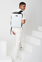 Assembly Edge Back pack