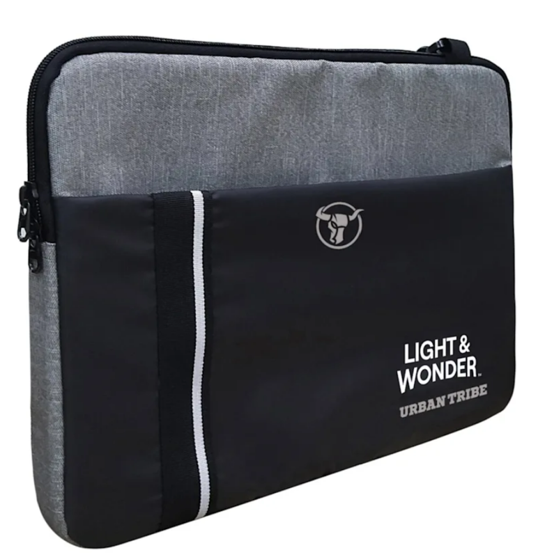 Urban Tribe  Robinhood Messenger bags