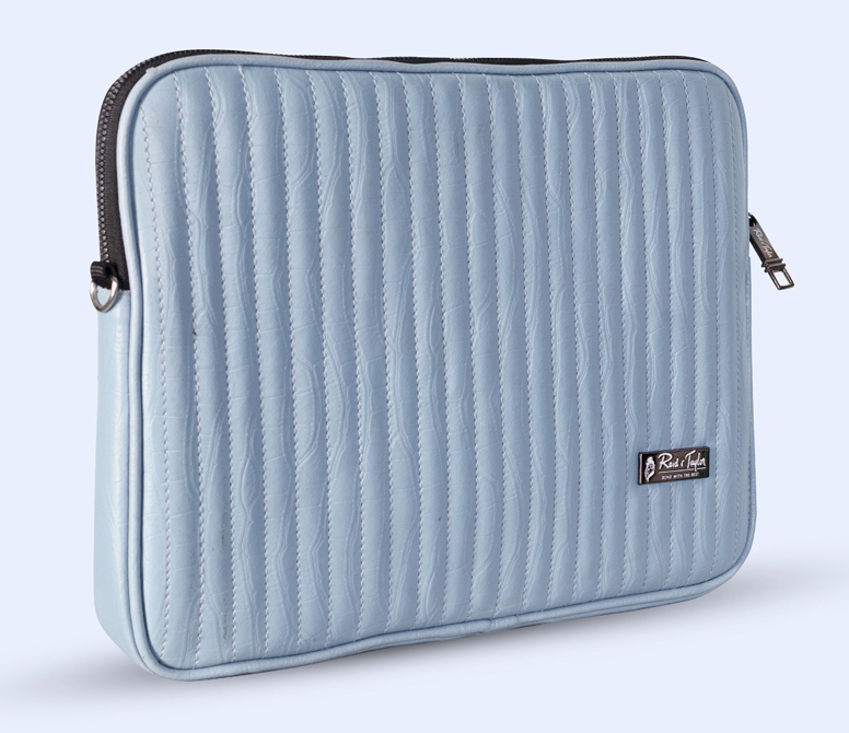 Reid & Taylor Iris Laptop Sleeve Bag
