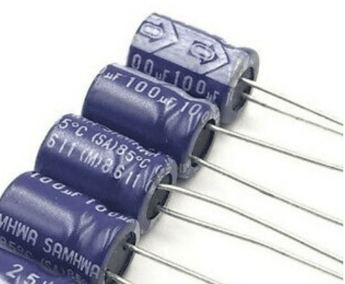 100uF 25V Electrolytic Capacitor