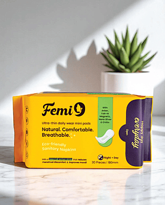 Femi9 Anion Pantyliner 180mm – Daily Wear Cotton Protection (30 Pads)