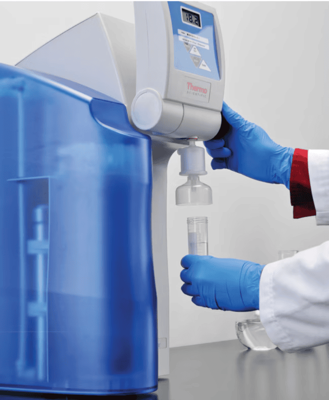 Thermo Scientific™ Barnstead™ Smart2Pure™ Water Purification System, 6LTR / HR (50129887)
