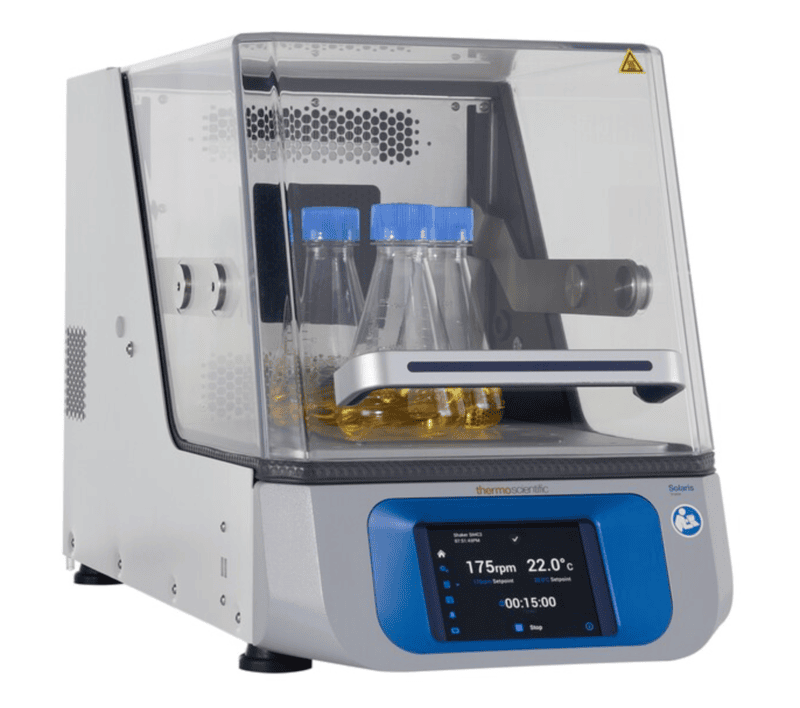 Thermo Scientific™ Solaris 2000 I Small Incubated & Refrigerated Benchtop Orbital Shaker (SK2002CPKG)